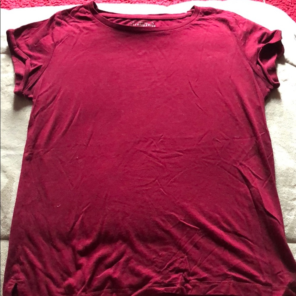 Burgundy tshirt